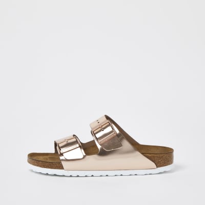 birkenstock gizeh sandals rose gold