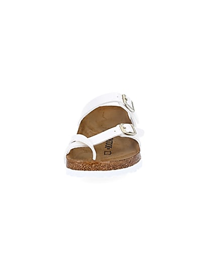 360 degree animation of product Birkenstock white Mayari sandals frame-21