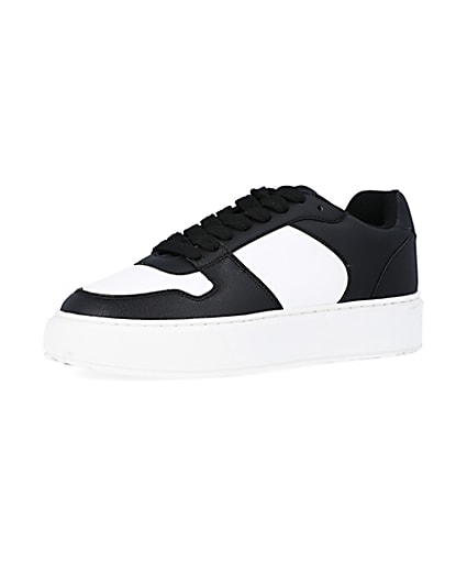 360 degree animation of product Black and white chunky trainers frame-1