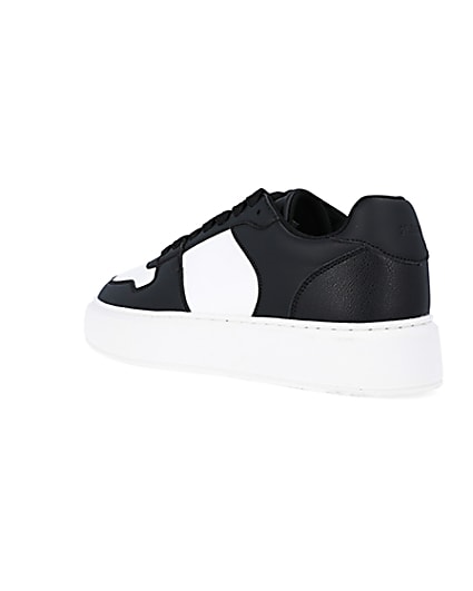 360 degree animation of product Black and white chunky trainers frame-6