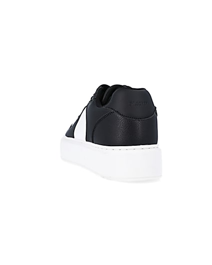 360 degree animation of product Black and white chunky trainers frame-8