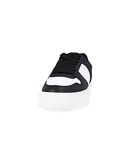 360 degree animation of product Black and white chunky trainers frame-22