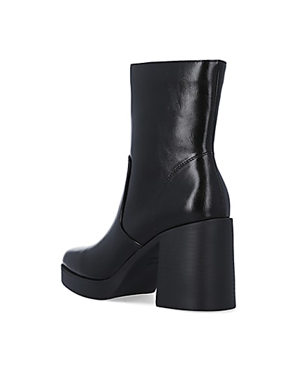 360 degree animation of product Black block heel ankle boots frame-6