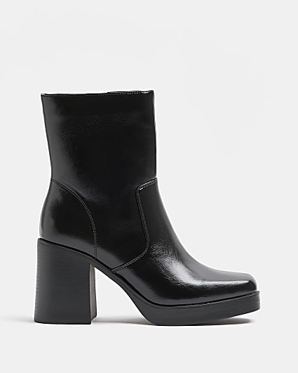 Black block heel ankle boots
