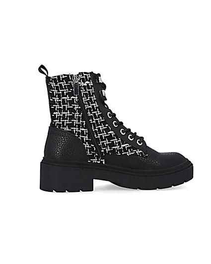 360 degree animation of product Black boucle biker boots frame-14