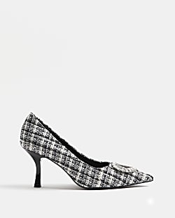 Black boucle embellished heeled court shoes