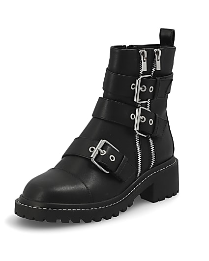 360 degree animation of product Black buckle chunky biker boots frame-0