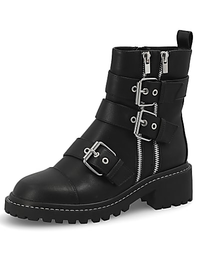 360 degree animation of product Black buckle chunky biker boots frame-1
