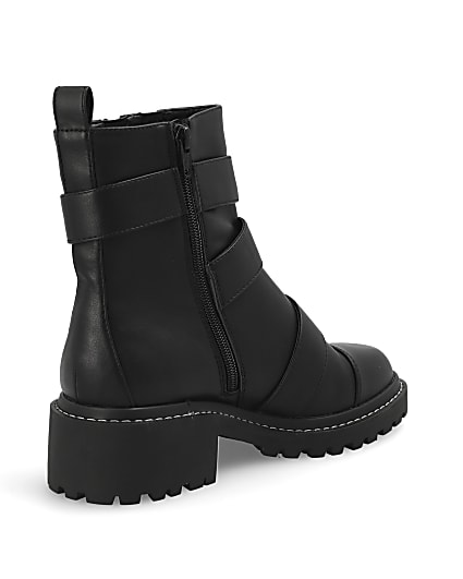 360 degree animation of product Black buckle chunky biker boots frame-12