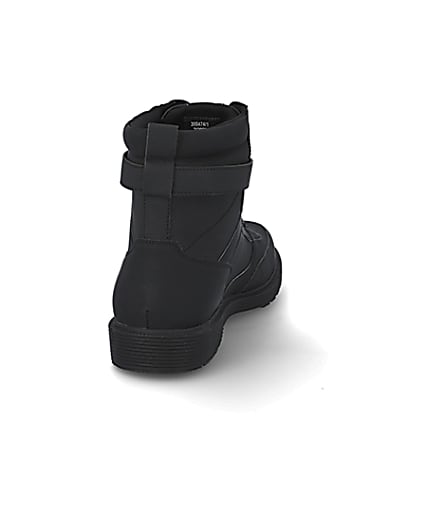 360 degree animation of product Black buckle lace up boots frame-10