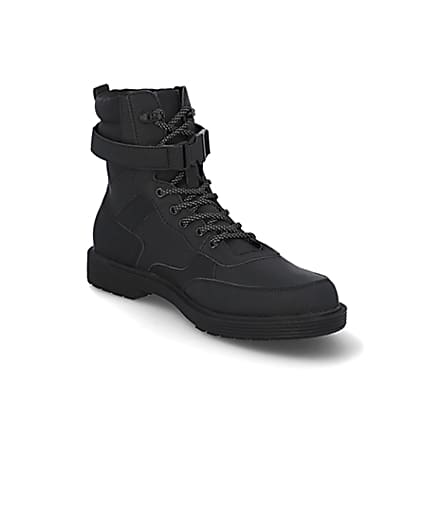 360 degree animation of product Black buckle lace up boots frame-18