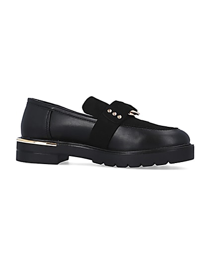 360 degree animation of product Black buckle loafers frame-16