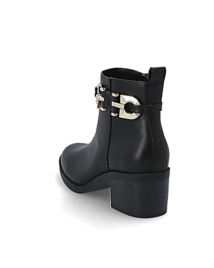 360 degree animation of product Black buckle strap heeled ankle boot frame-7
