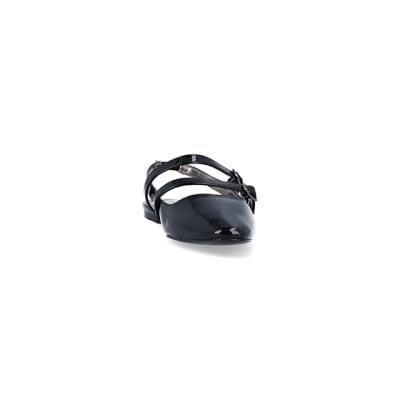 360 degree animation of product Black buckle strap slingback shoes frame-20