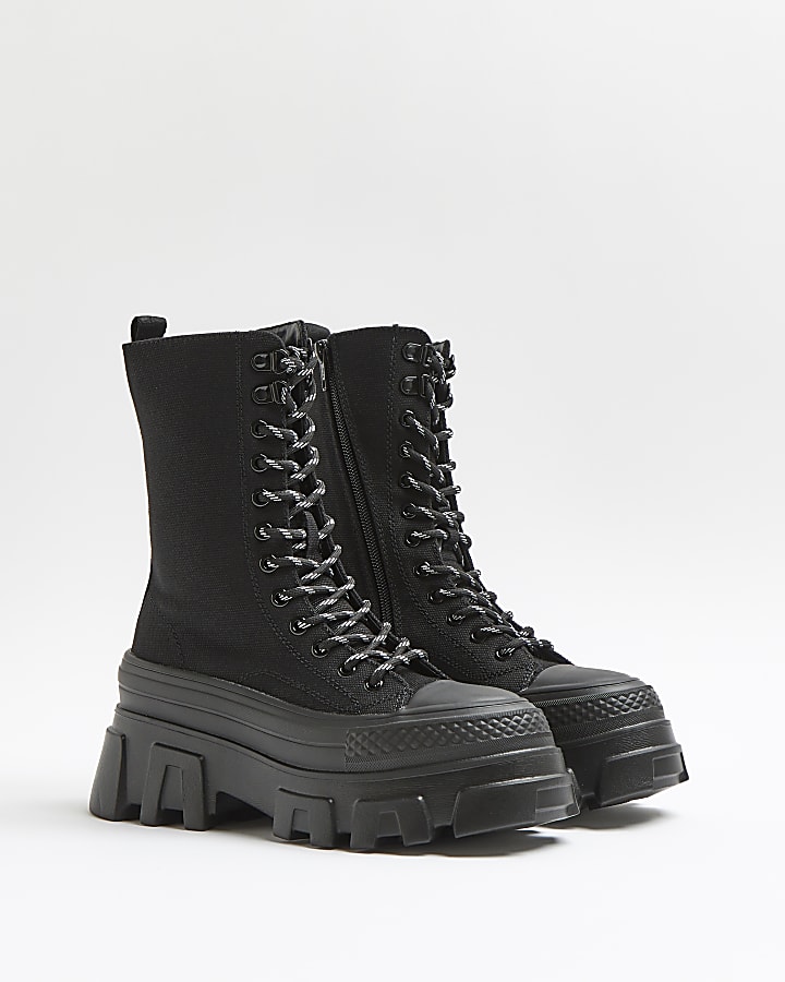 Black canvas chunky boots
