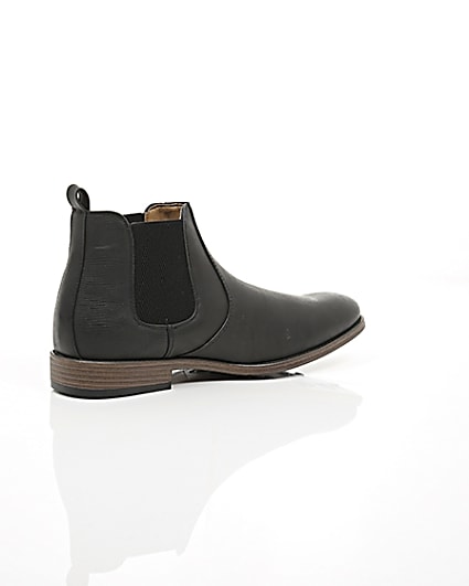 360 degree animation of product Black casual chelsea boots frame-12