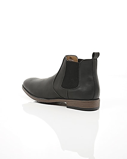 360 degree animation of product Black casual chelsea boots frame-19