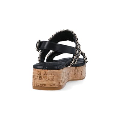 360 degree animation of product Black chain detail flatform sandals frame-10