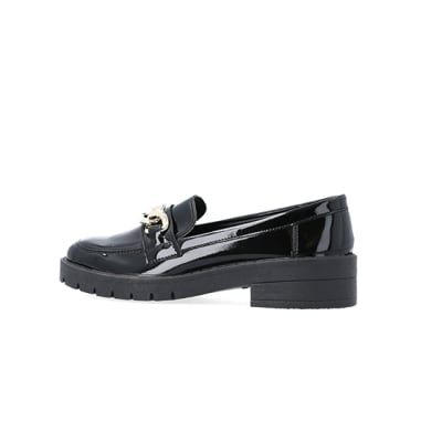 360 degree animation of product Black chain detail loafer frame-4
