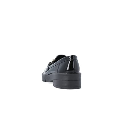 360 degree animation of product Black chain detail loafer frame-8