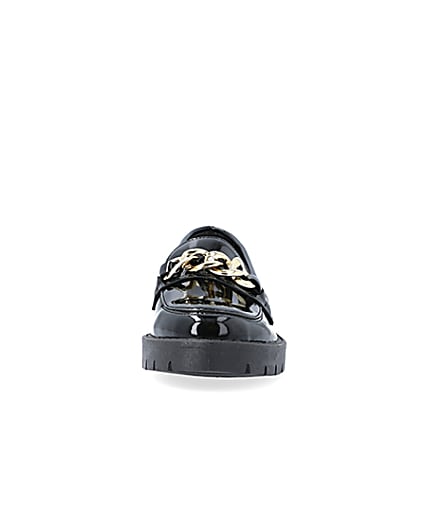 360 degree animation of product Black chain detail loafer frame-21