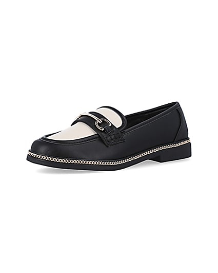 360 degree animation of product Black chain detail loafers frame-1