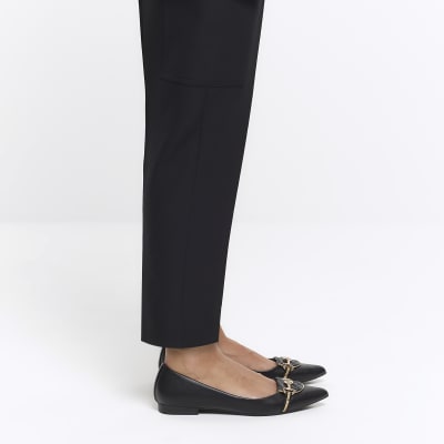 Pointed store loafers black