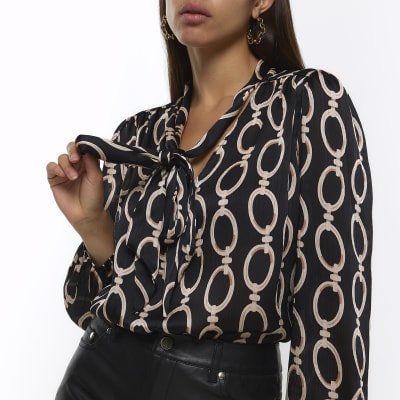 Black chain print long sleeve blouse