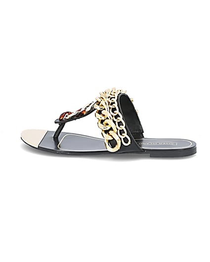 360 degree animation of product Black chain toe thong sandals frame-7