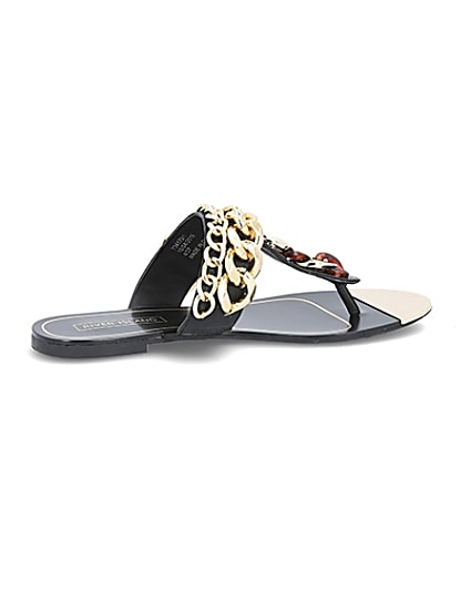 360 degree animation of product Black chain toe thong sandals frame-17