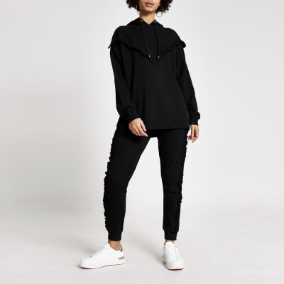 Black chevron frill ribbed hoodie