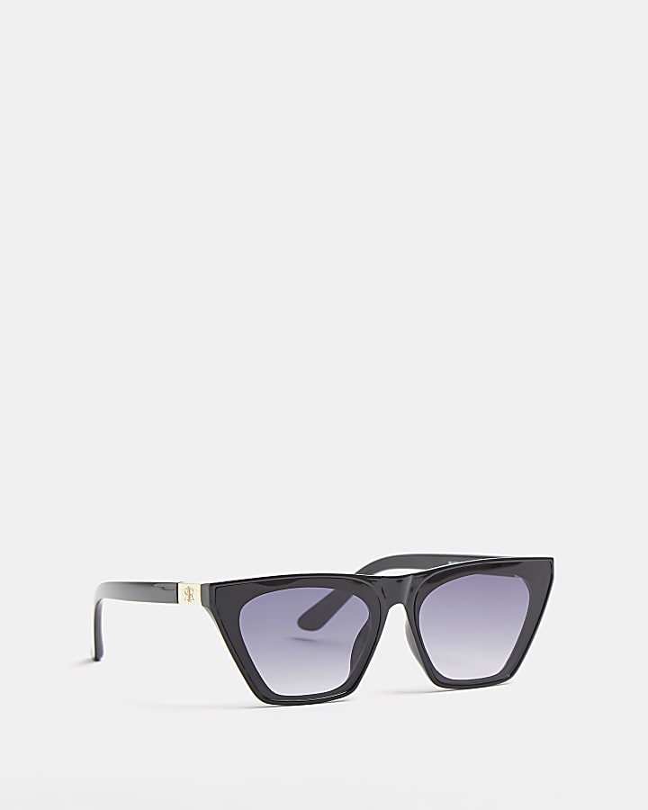 Black chunky cat eye sunglasses