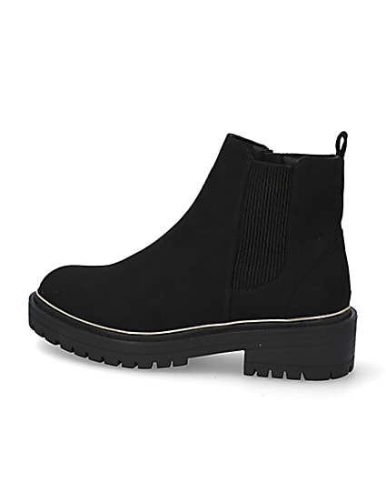360 degree animation of product Black chunky chelsea boots frame-4