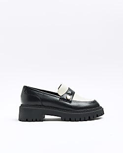 Black chunky monochrome loafers