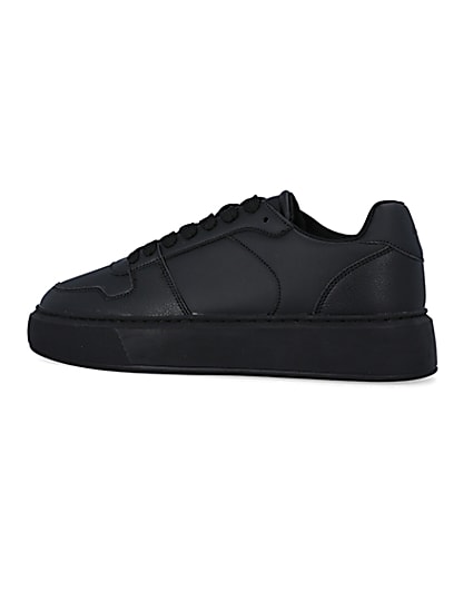 360 degree animation of product Black chunky trainers frame-4