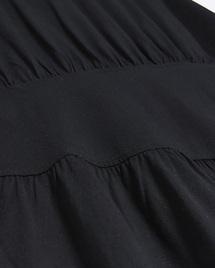 Black cinched waist midi T-shirt dress