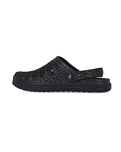 360 degree animation of product Black closed toe woven mule frame-4