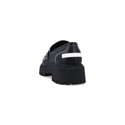 360 degree animation of product Black colour block chunky loafers frame-8
