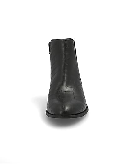 360 degree animation of product Black croc embossed ankle boots frame-21