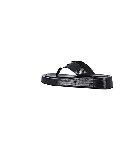 360 degree animation of product Black croc embossed flatform sandals frame-5