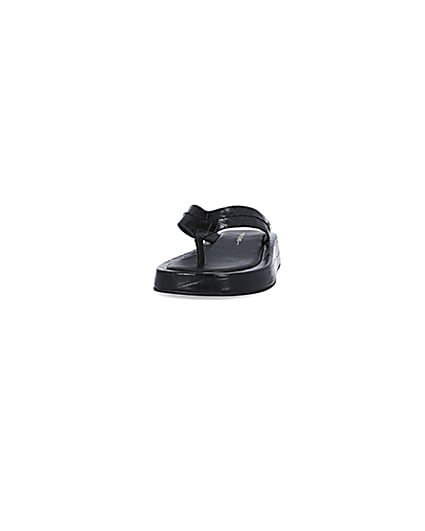 360 degree animation of product Black croc embossed flatform sandals frame-22