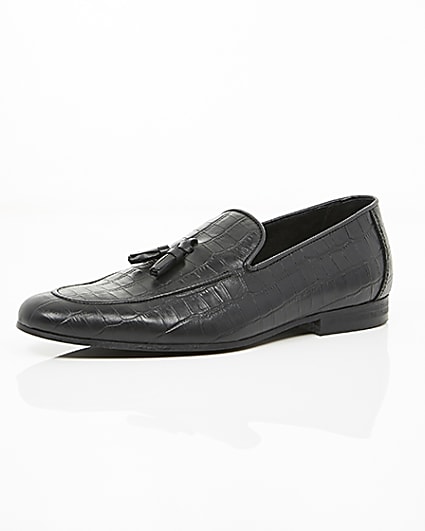 360 degree animation of product Black croc embossed leather loafers frame-0