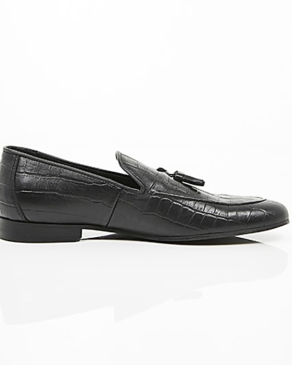 360 degree animation of product Black croc embossed leather loafers frame-10