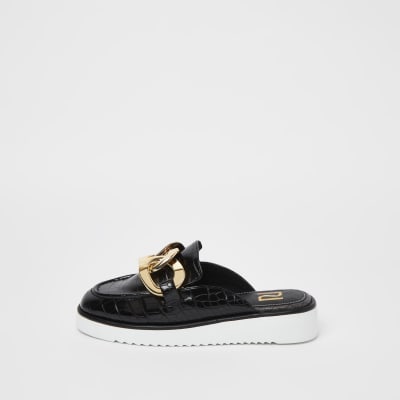 river island flip flops
