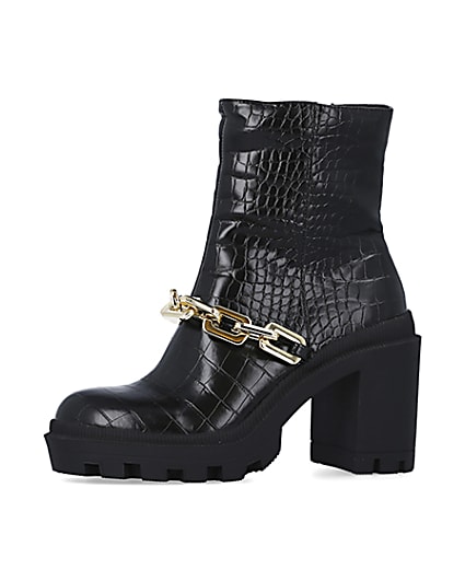 360 degree animation of product Black croc heeled ankle boots frame-2