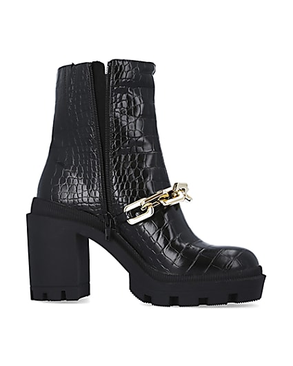 360 degree animation of product Black croc heeled ankle boots frame-16