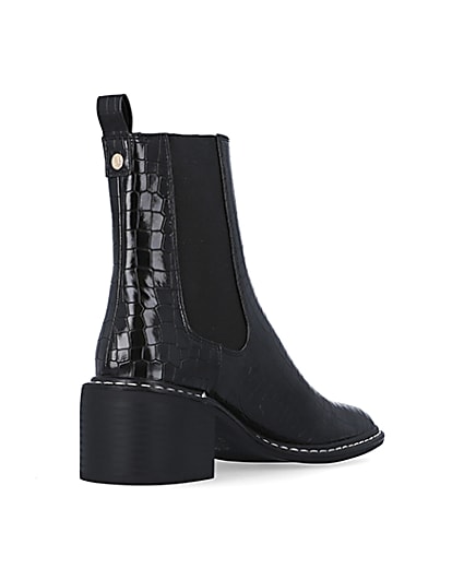 360 degree animation of product Black croc heeled chelsea boots frame-12