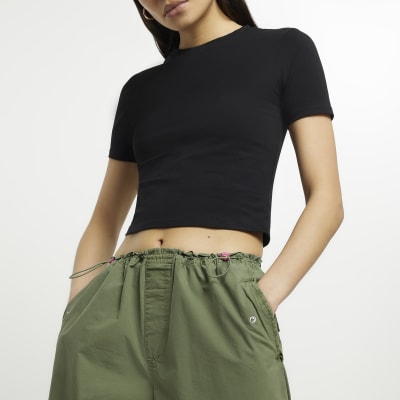 Black crop t-shirt