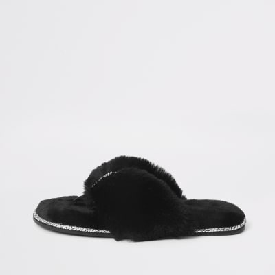 black fur flip flops