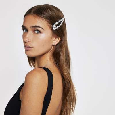 Black diamante embellished hair clip